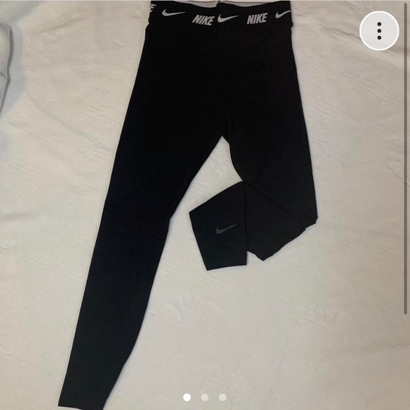 Nike leggings - Picture 1 of 3